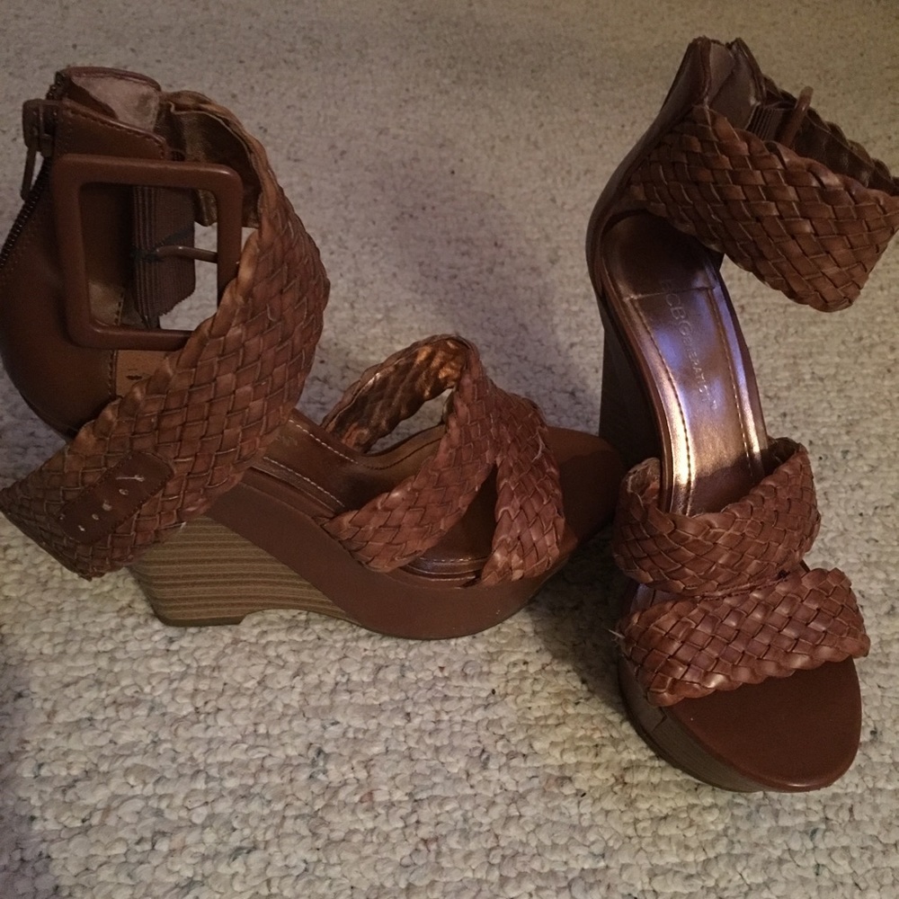 Bcbg wedges